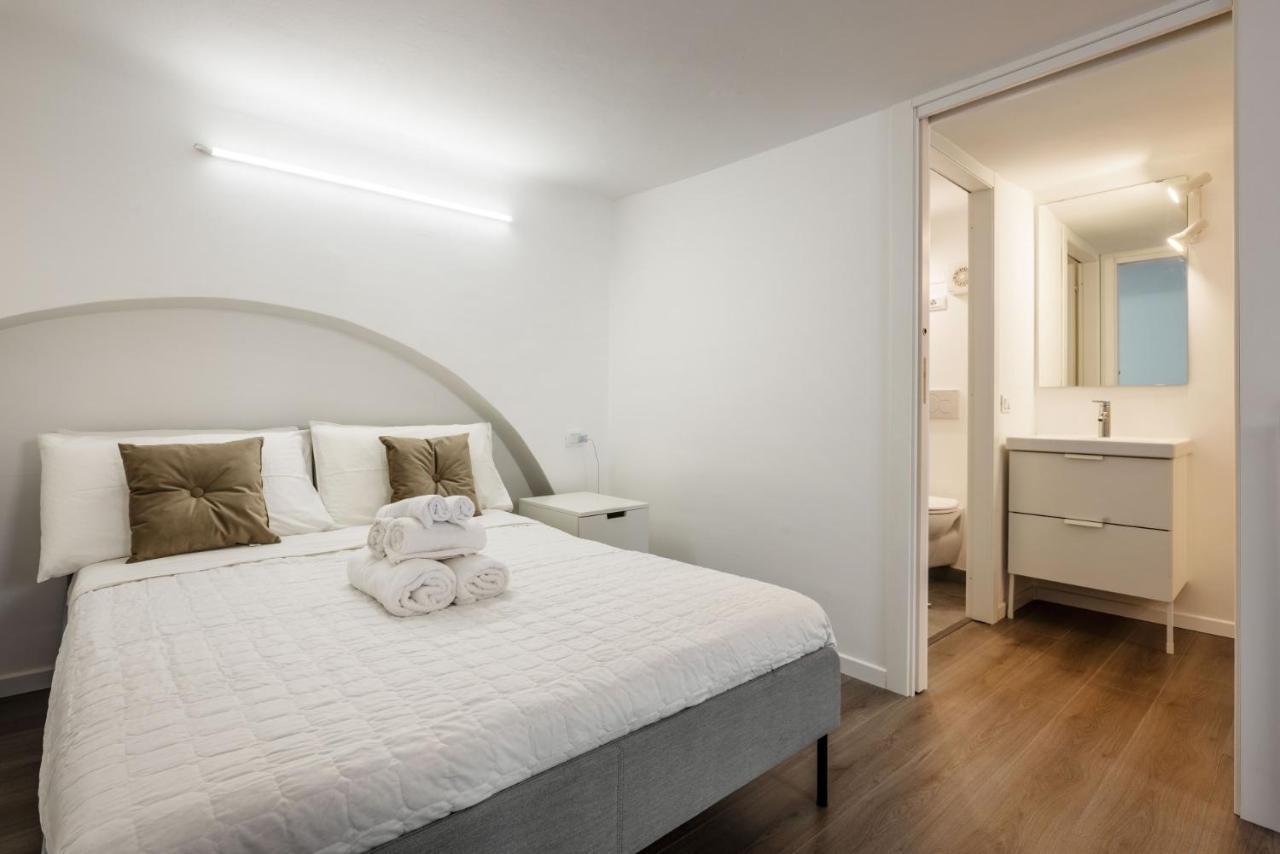 Apartment Comfy And On The Navigli River By Eayslife Milan