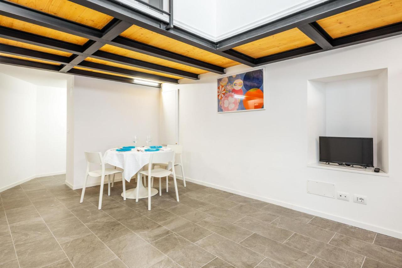 Apartment Comfy And On The Navigli River By Eayslife Milan