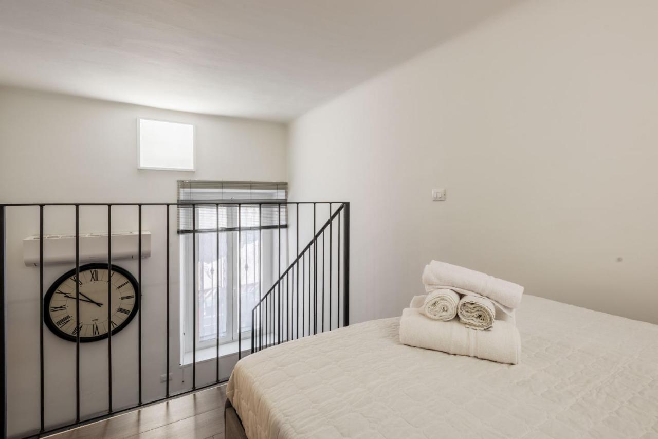 Apartment Comfy And On The Navigli River By Eayslife *
