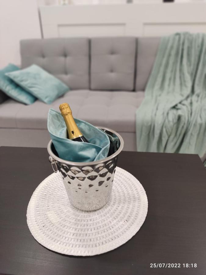 ! Tiffany ! Cinema - Metro 5 Min - 70mq Appartamento Milano
