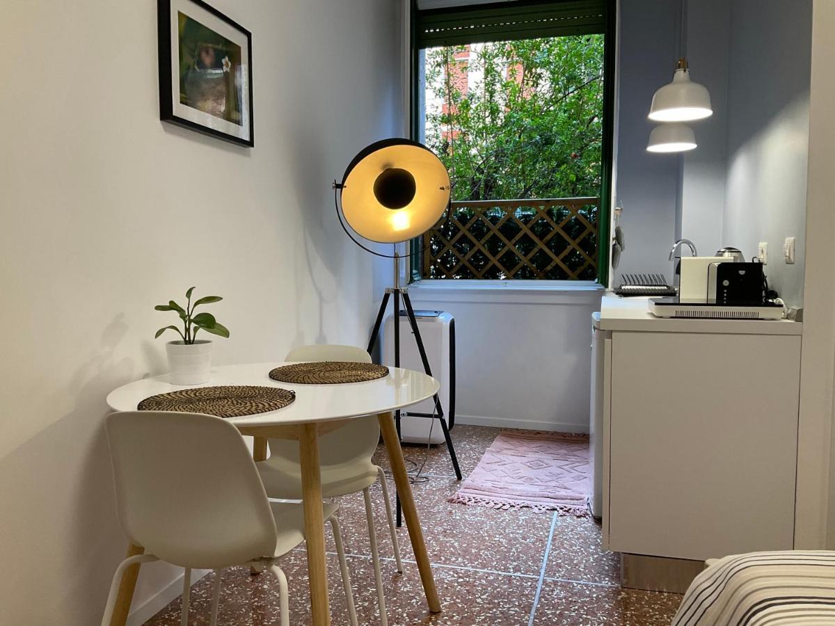 Apartment 25 - Near Metro M3 Milan