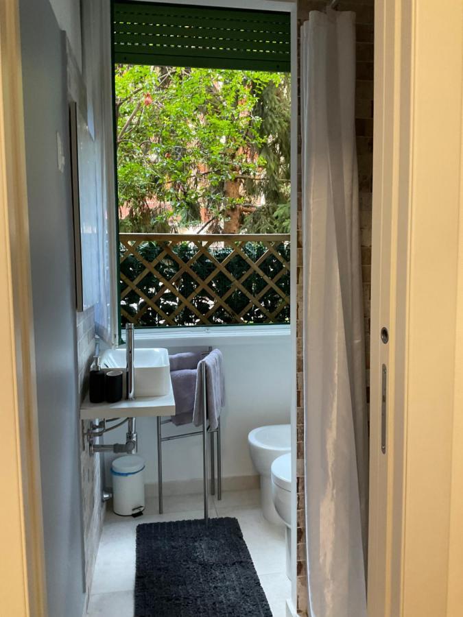 25 - Near Metro M3 * Milan