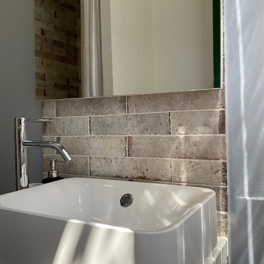 Apartment 25 - Near Metro M3 Milan