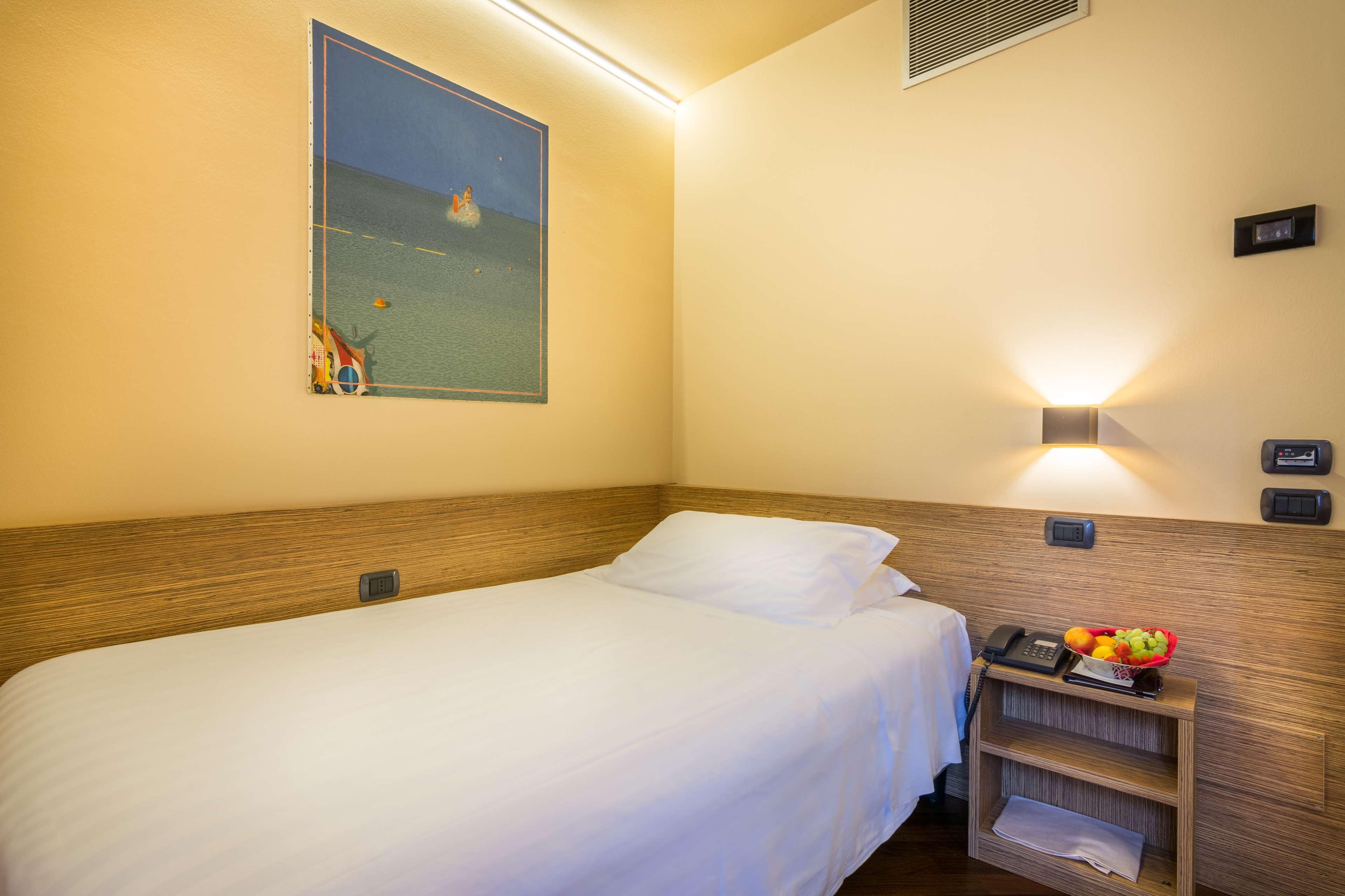Hotel Regina Milan