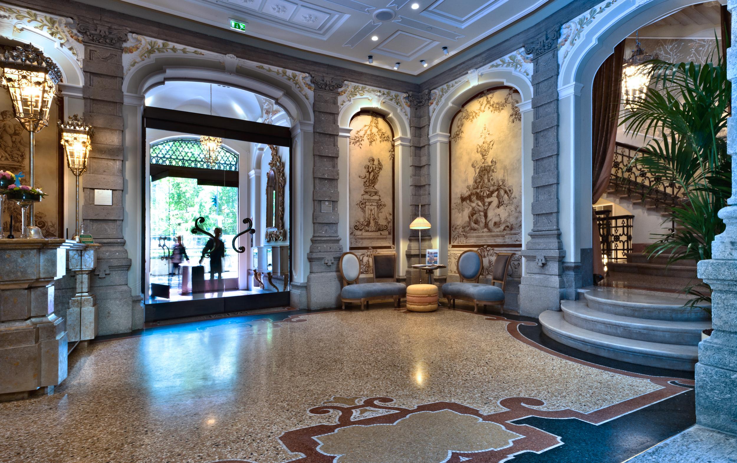 Hotel Chateau Monfort - Relais & Chateaux 5*