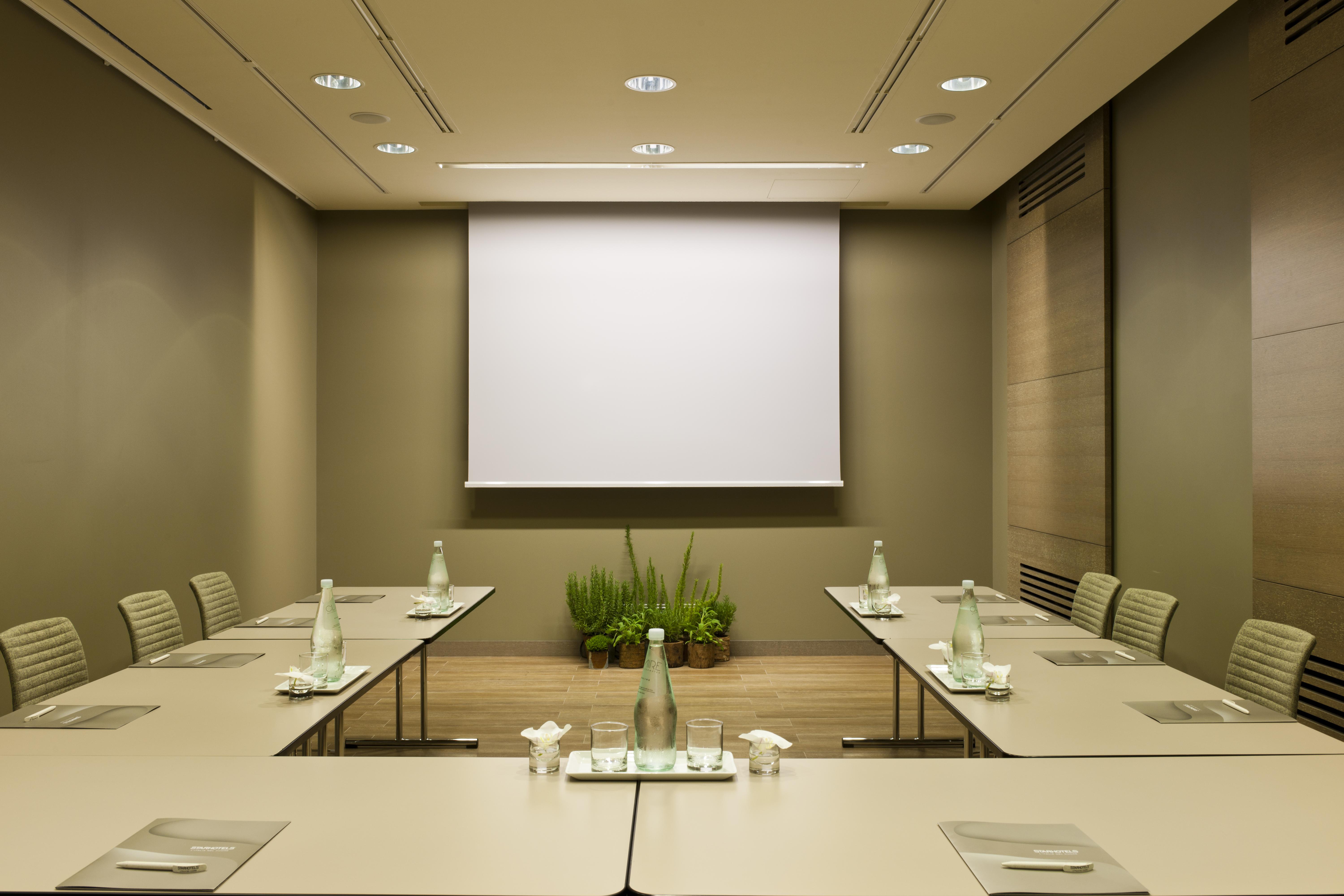 Starhotels Echo 4* Milan