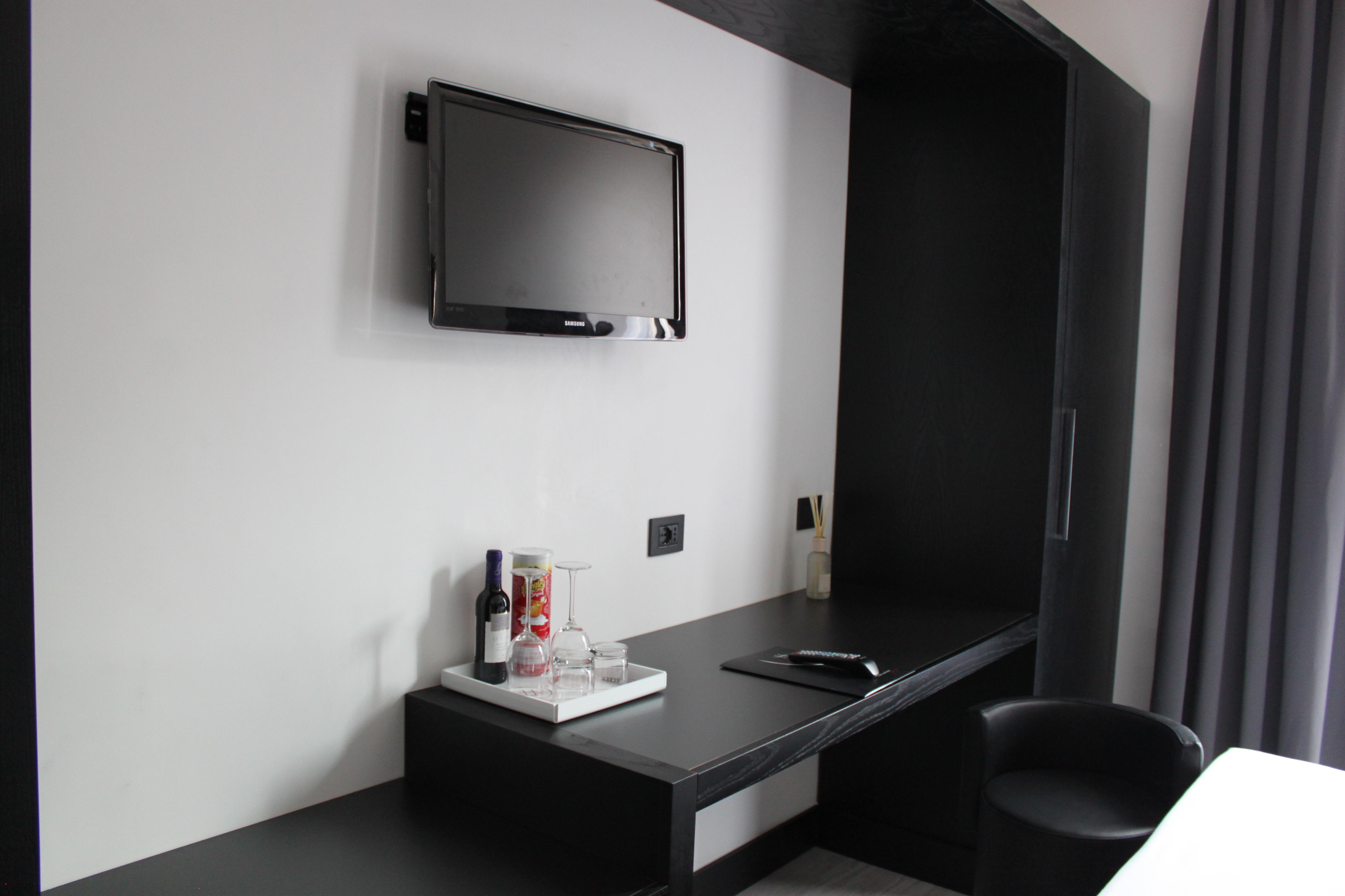Lhp Napoleon Hotel Milan