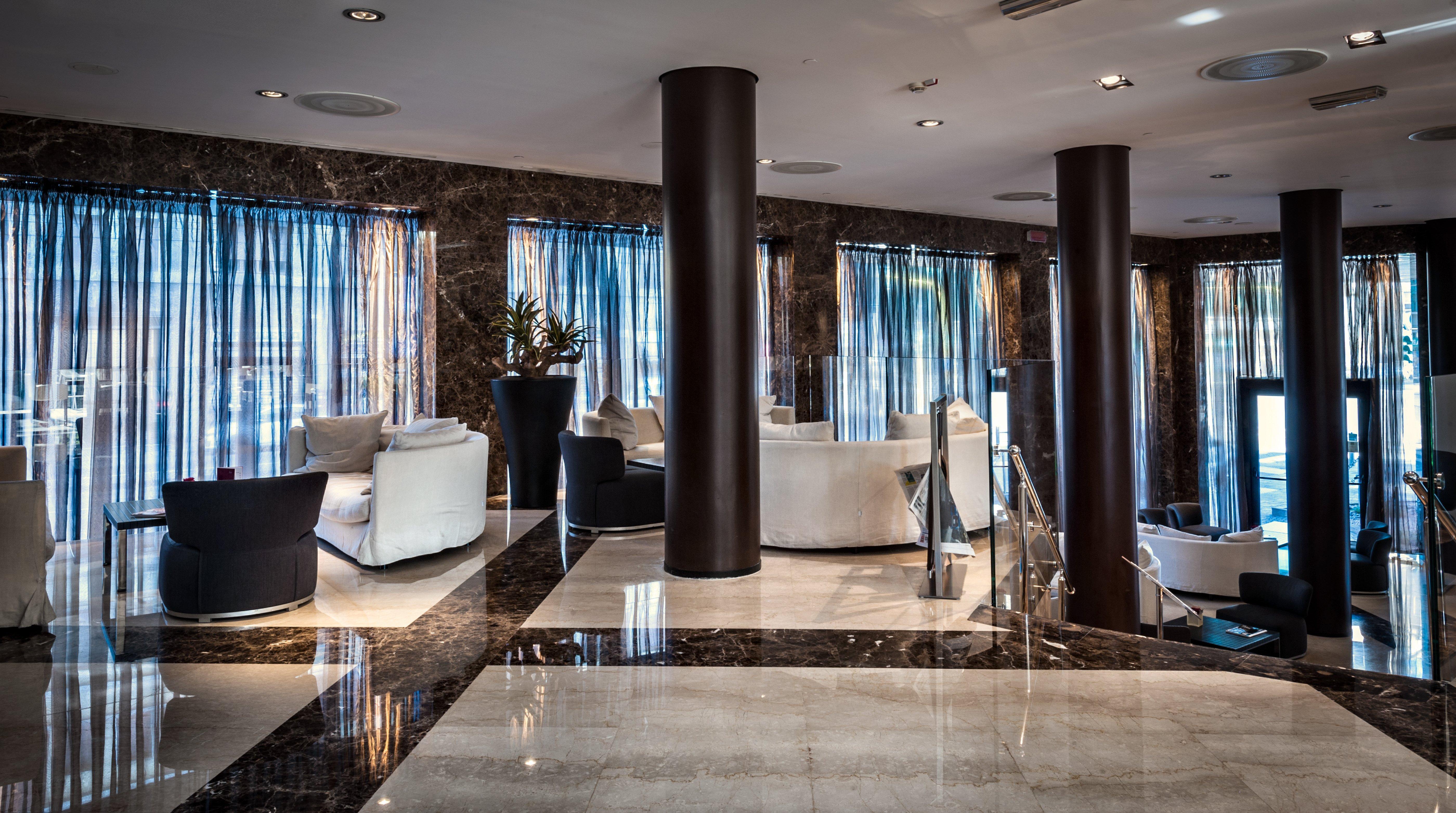 Crowne Plaza By Ihg 4*