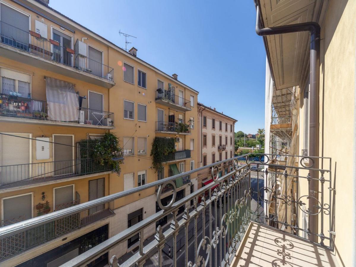 The Best Rent - Spacious Three-bedroom With Terrace Apartment