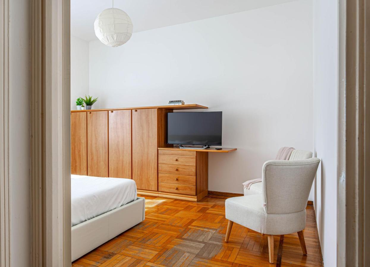 Cozy Cityscape - Quartiere Ortica Apartment Milan