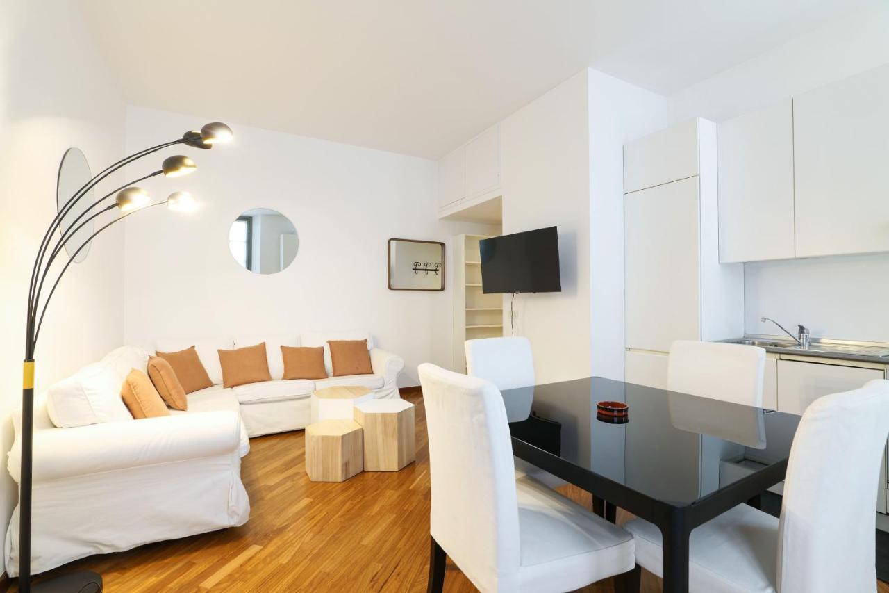 Charming San Babila Apt. Apartment Milan