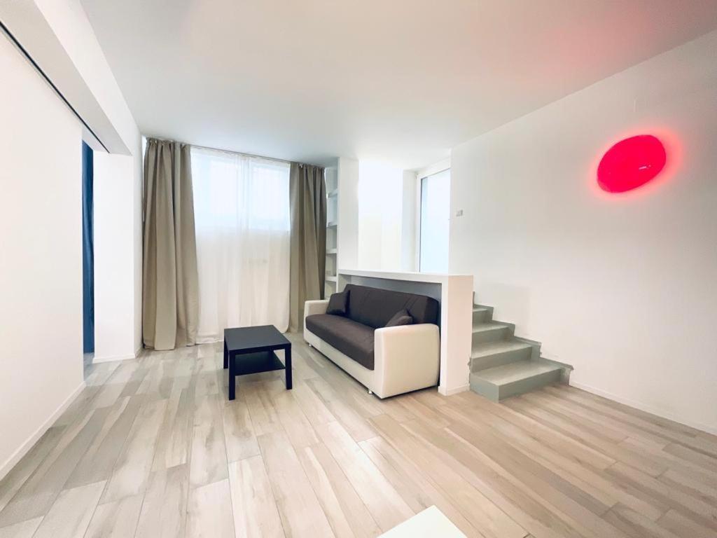 Central Station Apartment *