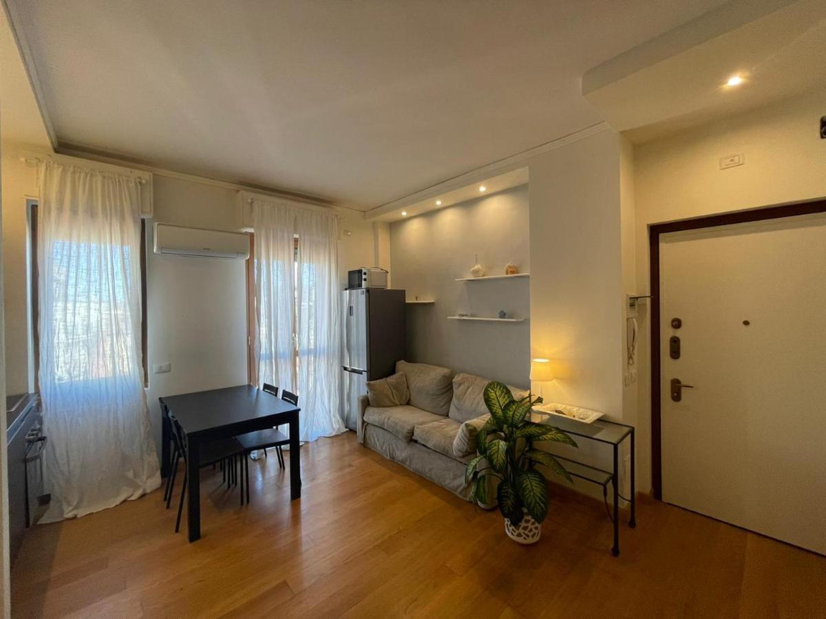 Apartment Arco Della Pace Corso Sempione 12 Milan