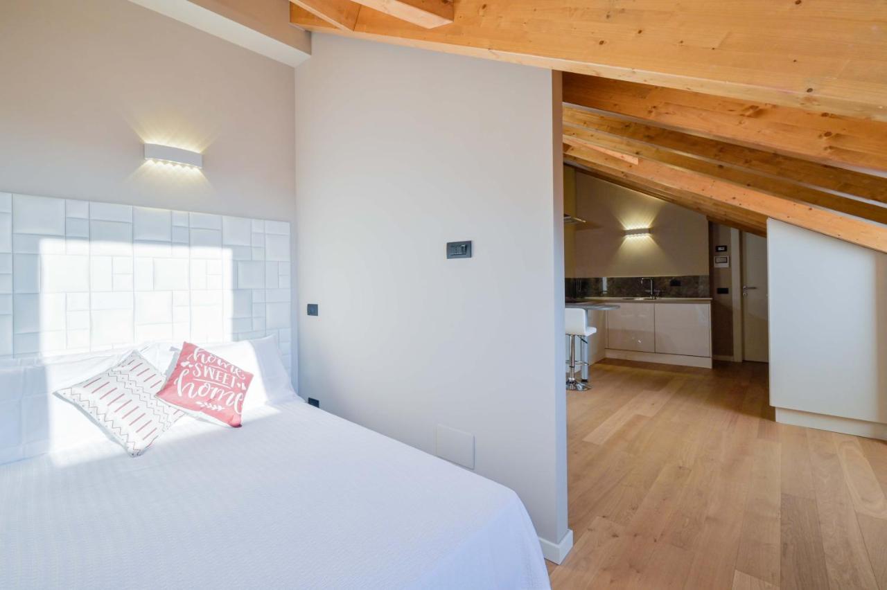 Porta 92 Romana Apartment