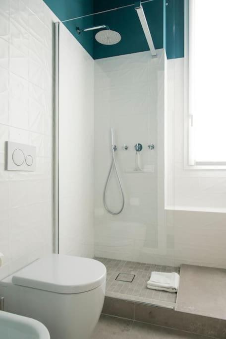 Apartment Youhosty - Napoli 4 Milan