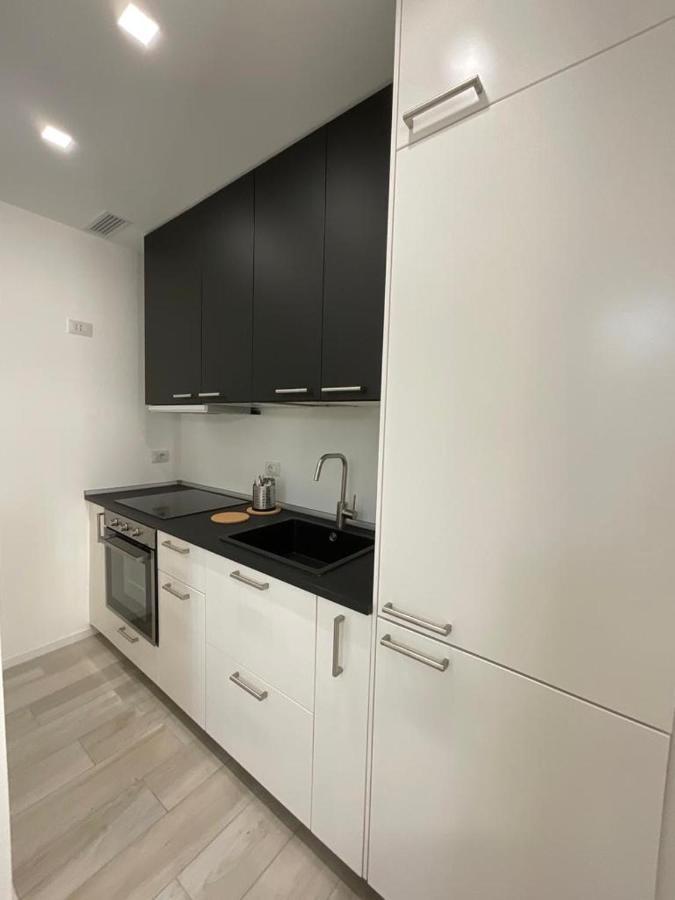 Viale Lunigiana Big * Milan