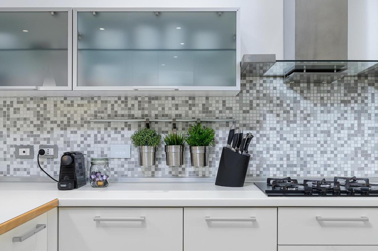 Apartment Stylish Garibaldi Sempione 85m2 - Self Check-in Milan