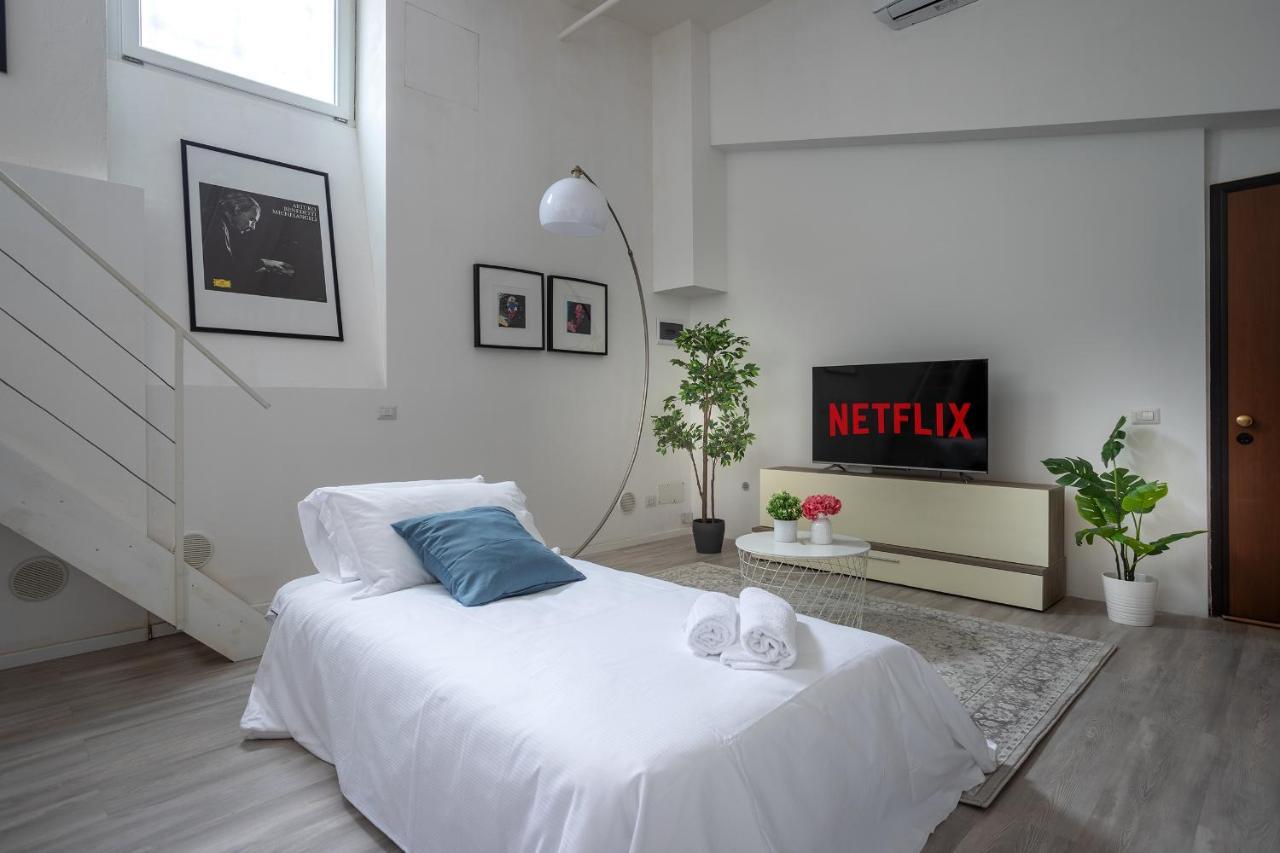 Cozy Loft - Zona Certosa - Con Wi-fi & Netflix & Parking Free In The Street Milan