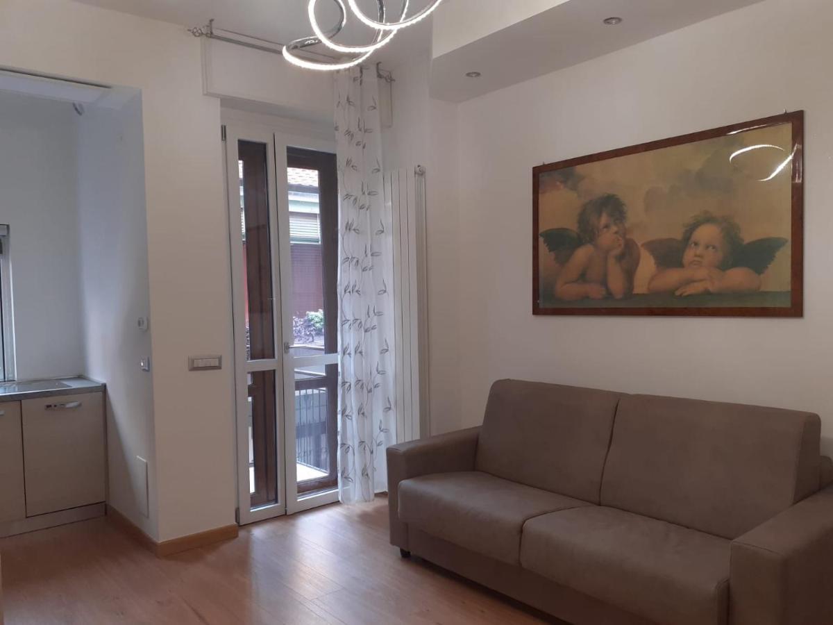 N&ghomesweethome Raffaelloelegante Ideale Affari Apartment *
