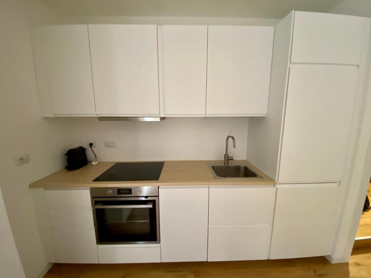 Brand New Flat Ready To Welcome You To Milan! Apartment Milan