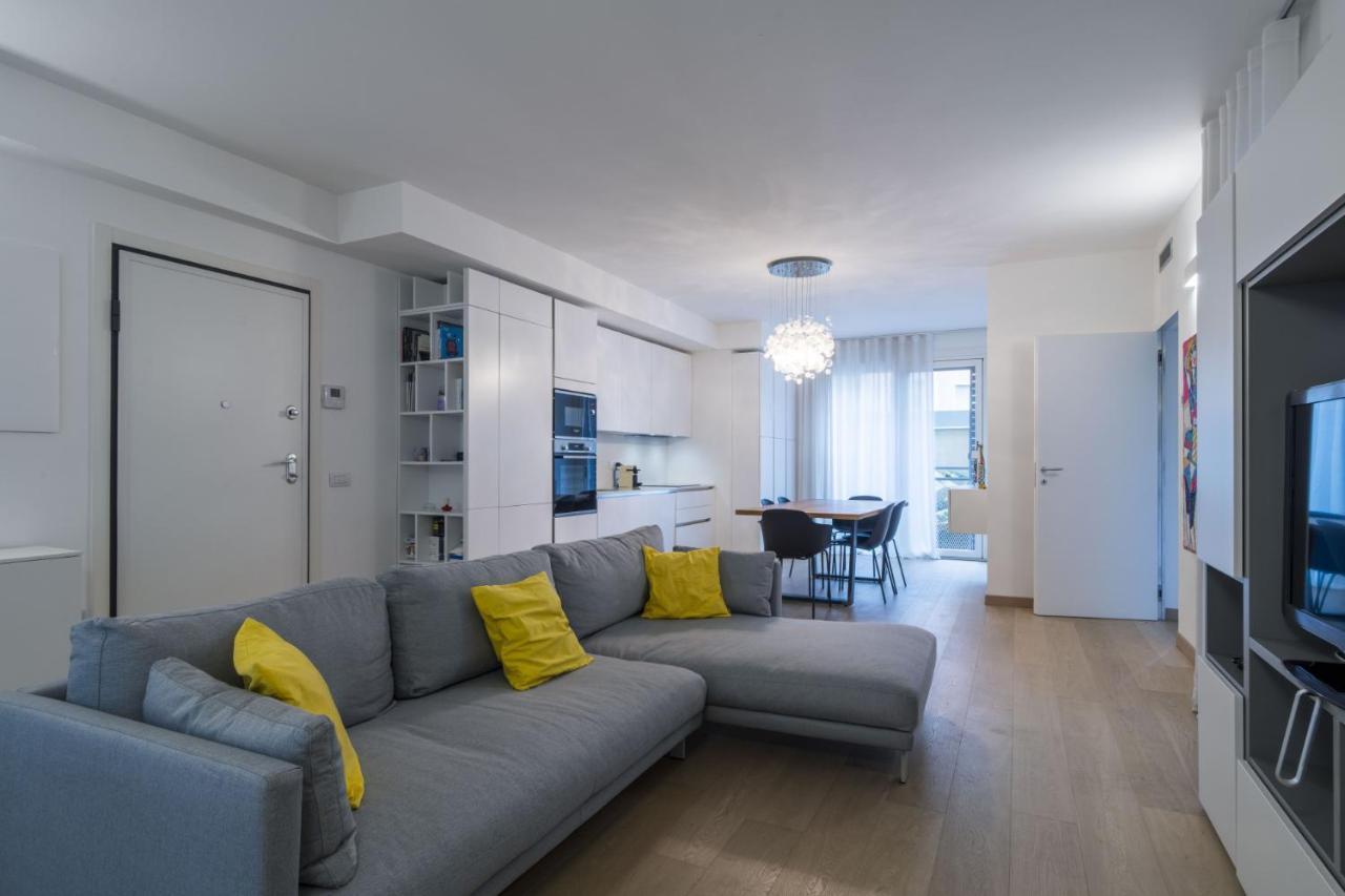 Easylife - Moderno Ed Elegante Trilocale In Corso Garibaldi * Milan