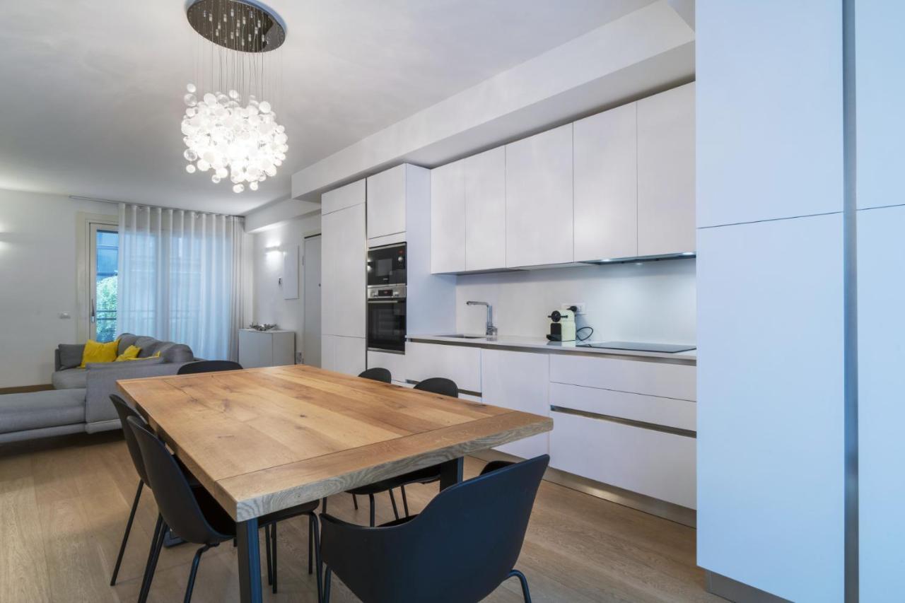 Easylife - Moderno Ed Elegante Trilocale In Corso Garibaldi * Milan