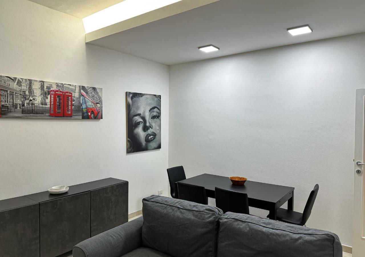 Appartamento Modern Cenisio - Self Check-in & Parking *