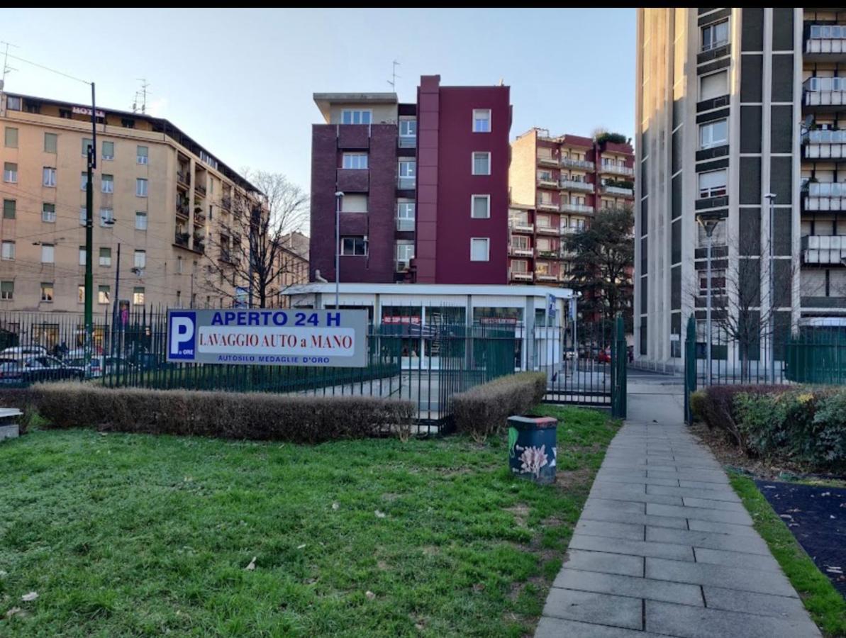 Glamour Liberty Sabotino38 Apartment Milan