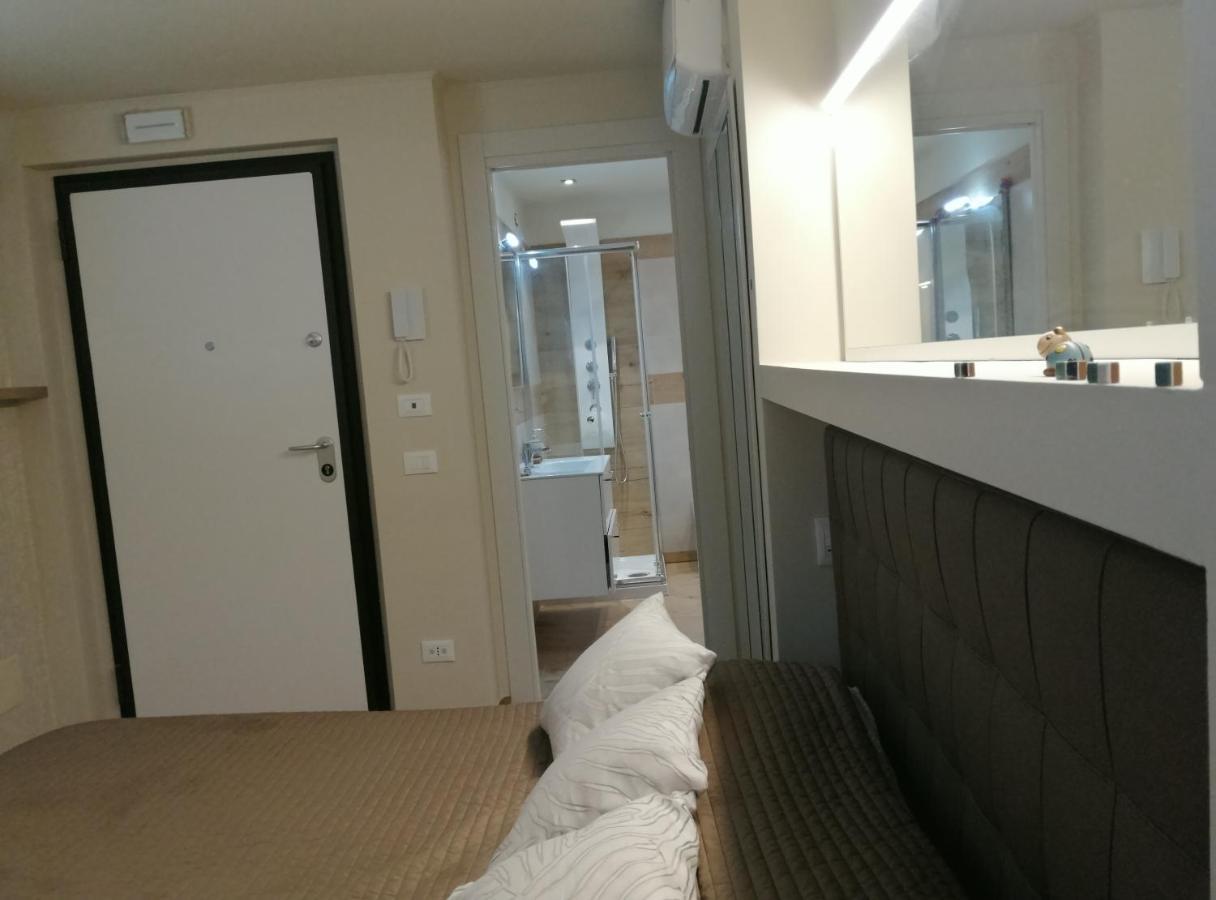 In Ma A Casa Tua * Milan