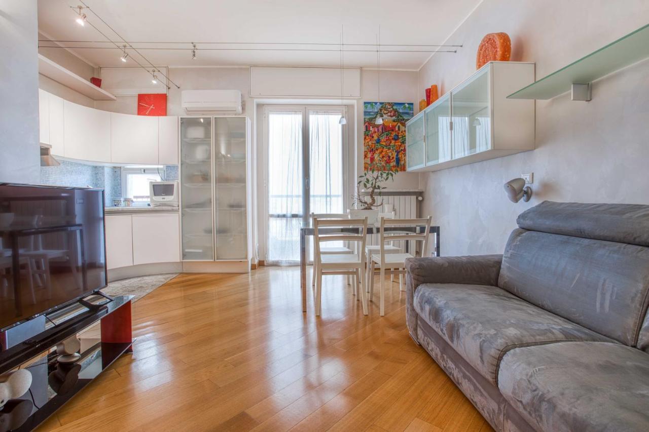 Apartamento Joivy Vibrant Flat With Balcony