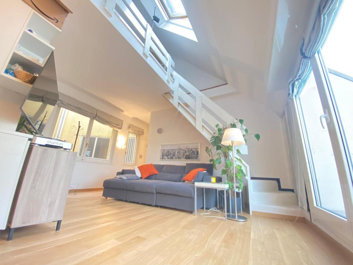 Vetra - Luminoso Attico Con Balcone Apartment Milan