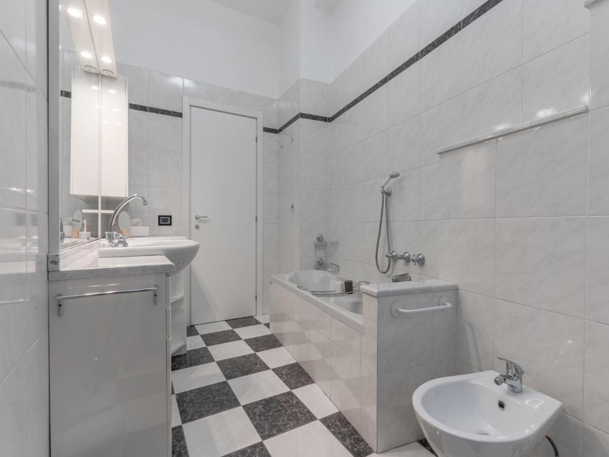Apartment The Rent - Spacious Three-bedroom In Moscova Milan