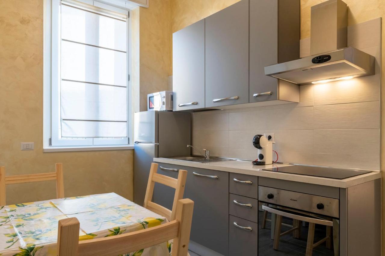 Leader 1 - Monzino - Hockey Msg Arena - Linate - Apartment *