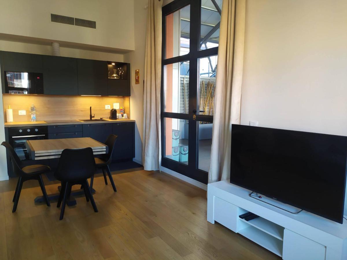 Appartamento Nuovo Loft Con Terrazzo M2 Ieo Humanitas Bocconi Navigli Milano