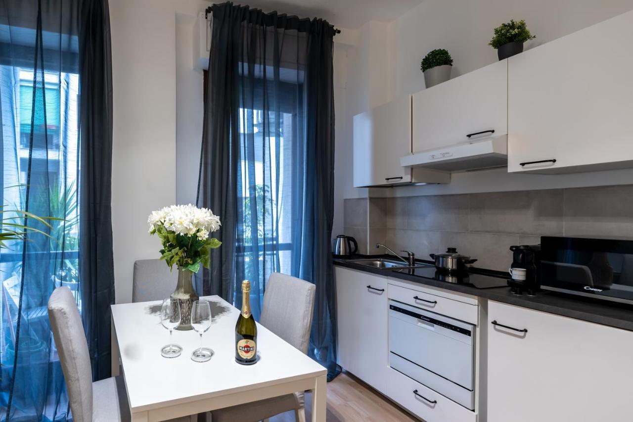 Apartamento 1,2 Porta Centro Parking Free Milão