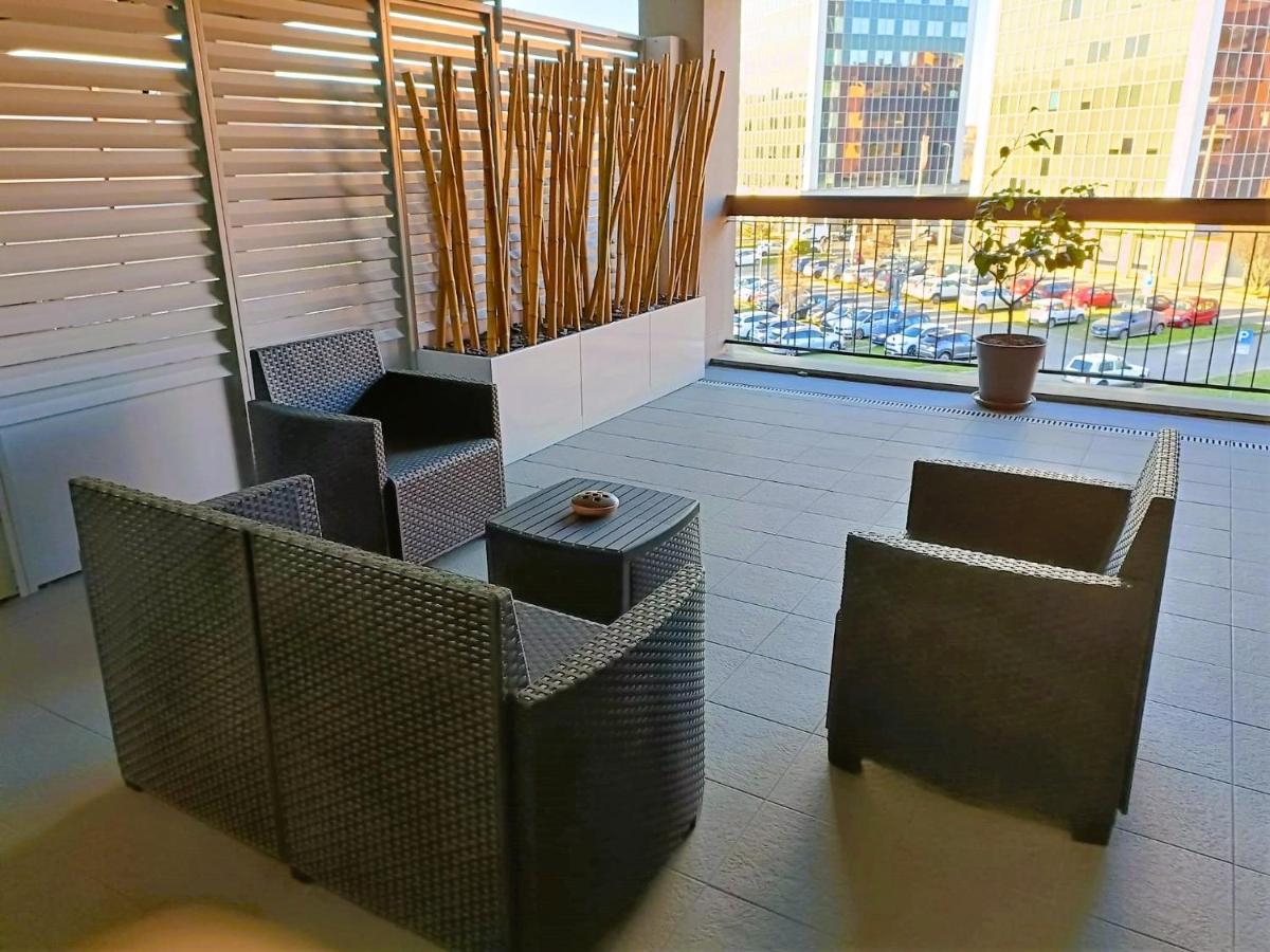 Appartamento Nuovo Loft Con Terrazzo M2 Ieo Humanitas Bocconi Navigli Milano
