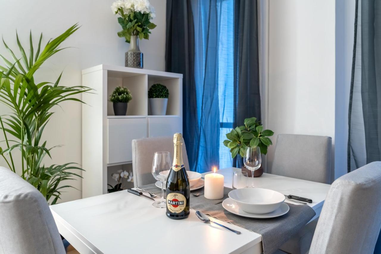 Apartamento 1,2 Porta Centro Parking Free *