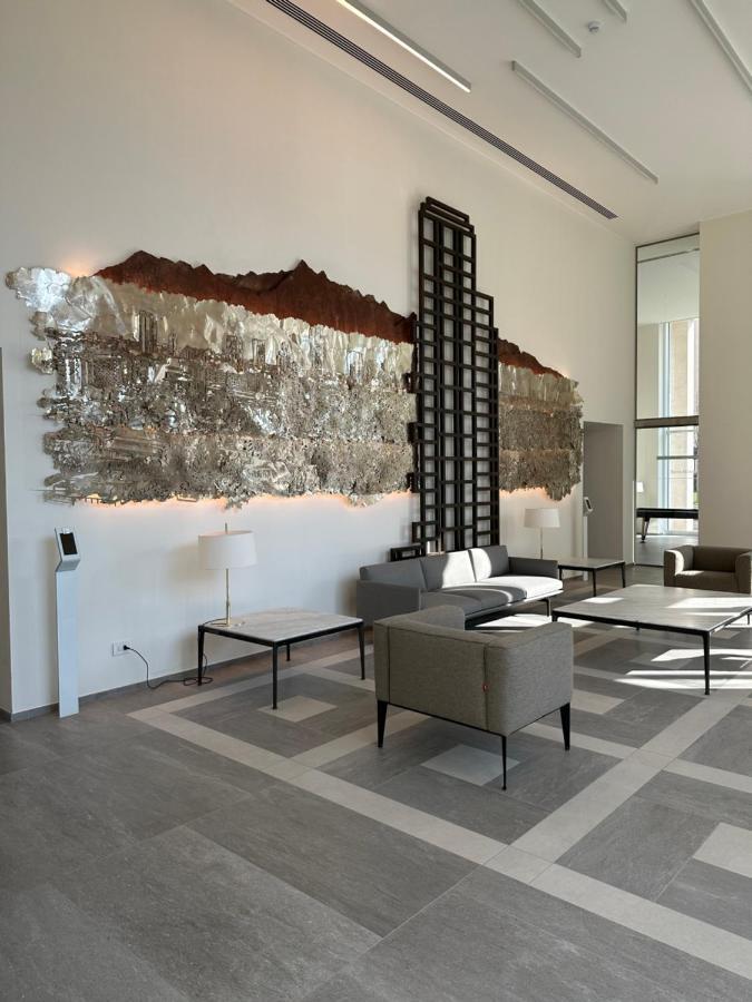 Torre - Luxury Modern Flat Milano