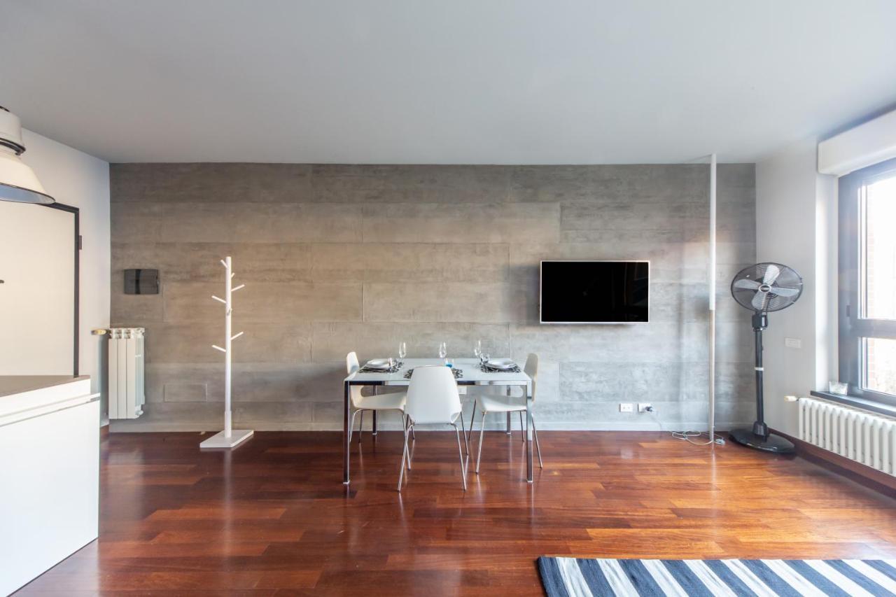 Darsena Cozy Apt - Porta Genova M2 Apartamento