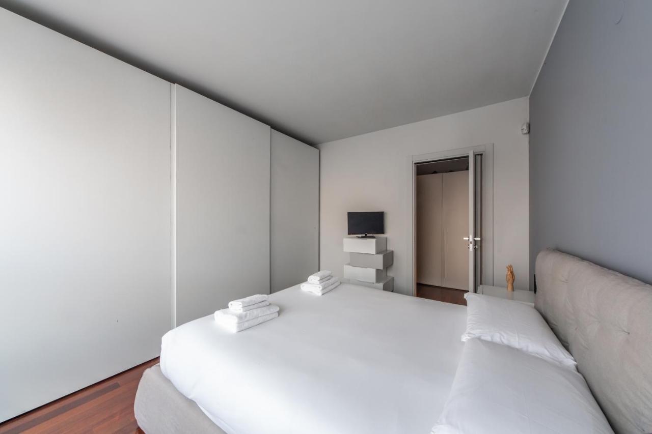 Darsena Cozy Apt - Porta Genova M2 *