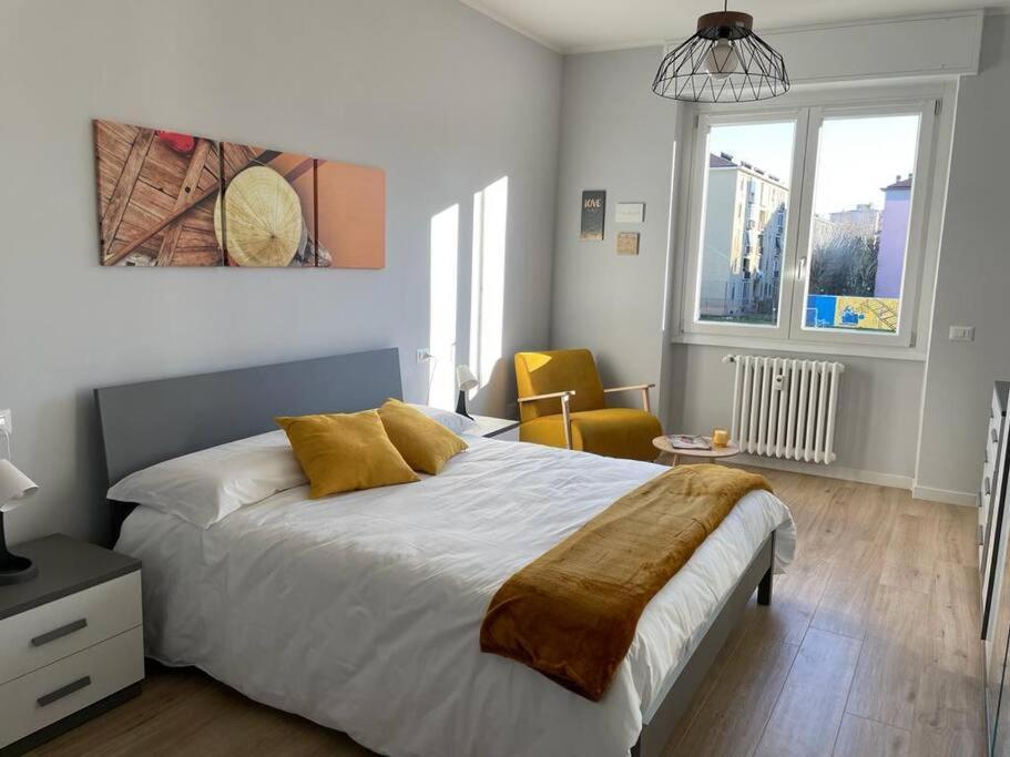 Tia's - Naviglio Pavese Apartment