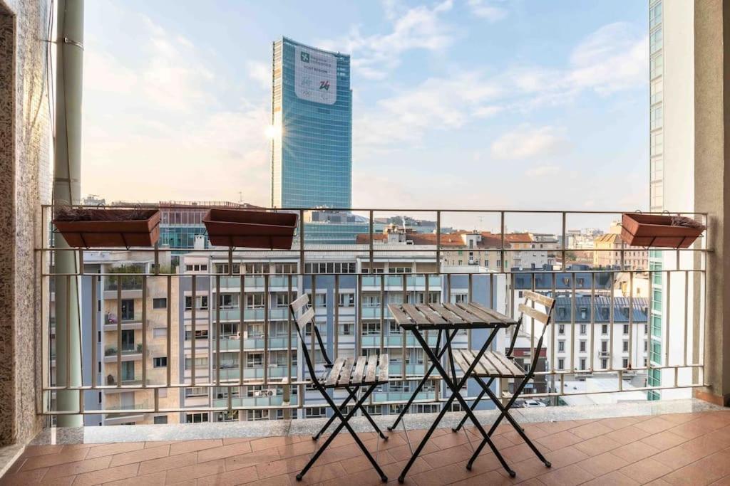 Central Station With Sky And City View Apartment
