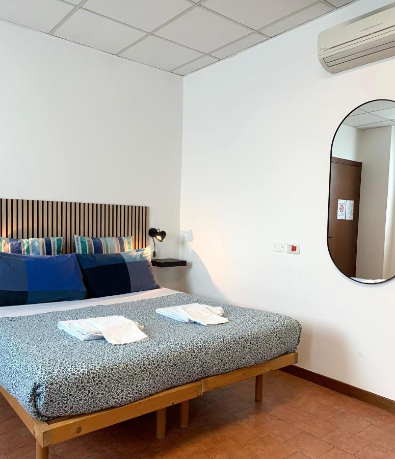 Cascina Bellaria Albergue *