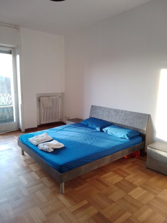 Viale Monza Gorla M1 * Milan