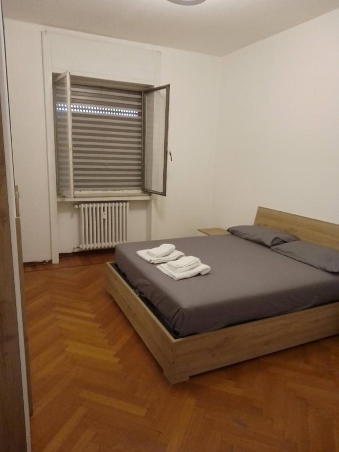 Apartment Viale Monza Gorla M1 Milan