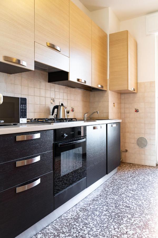 Accomodo Mit12 Trivano Linate Milan