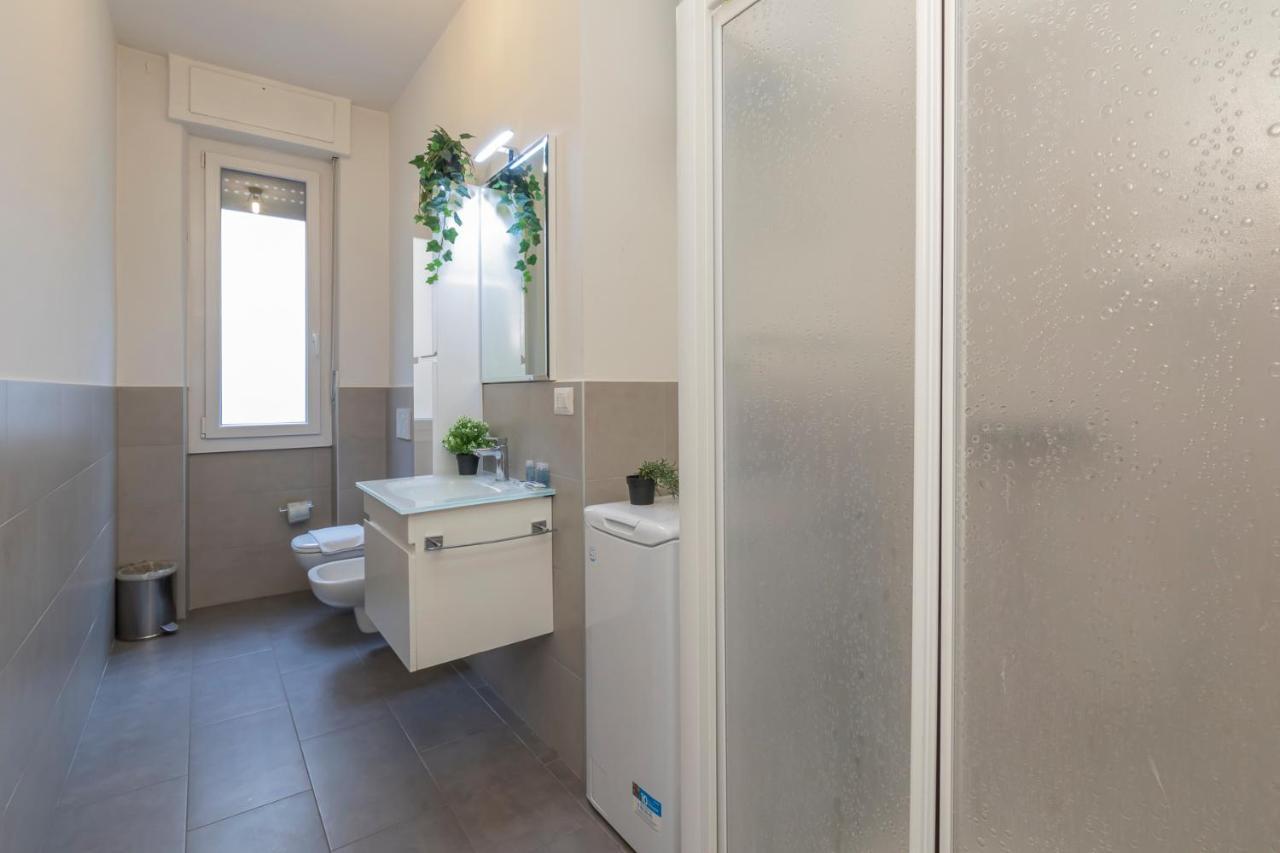 Apartamento Renovated Close To Station Ponte Seveso 42 Milão