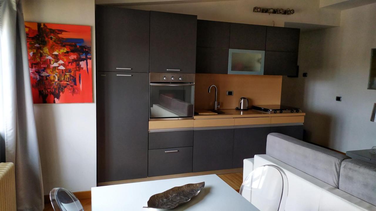 Apartment Nolo93 Attic Right In Front Of The Metro Station To Duomo Milan