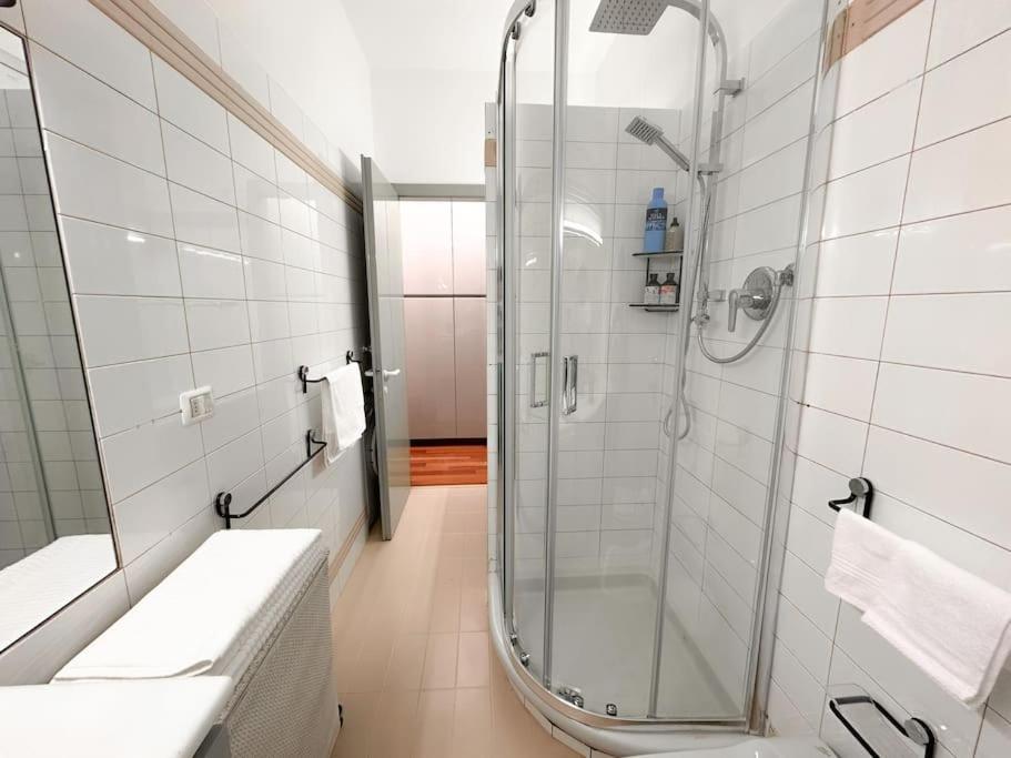 Apartment Bright Terrace-garden Milan