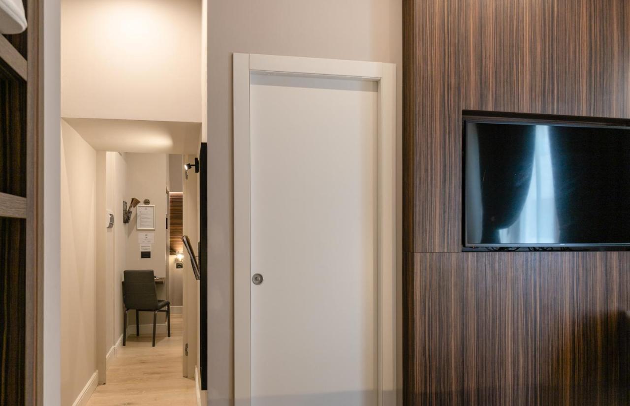 Ah - Duomo Essence Hotel